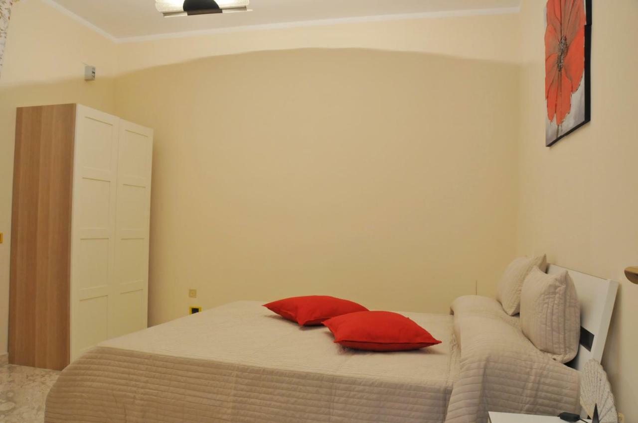 Bed and Breakfast Paestum Rosae Exterior foto