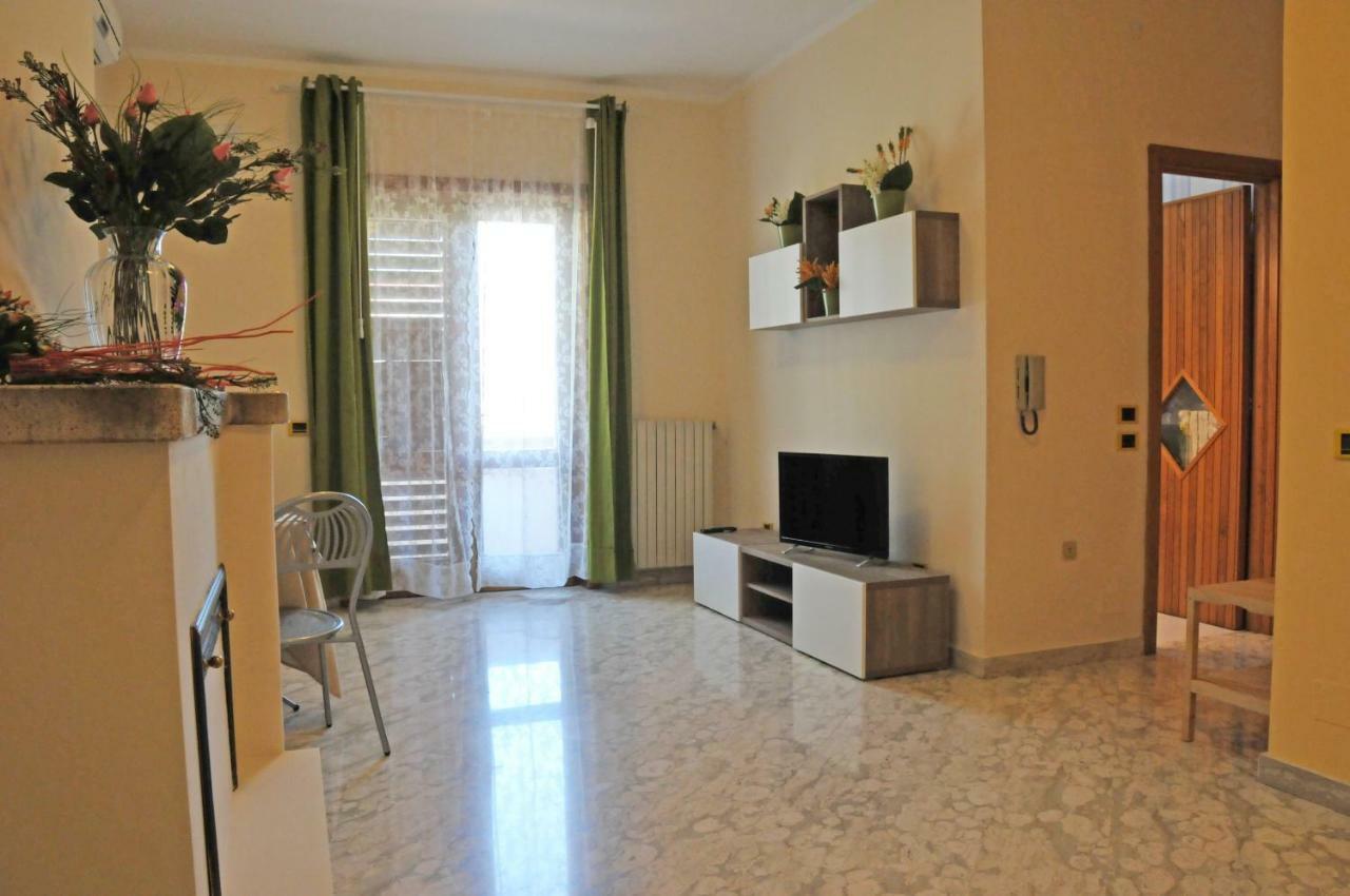Bed and Breakfast Paestum Rosae Exterior foto